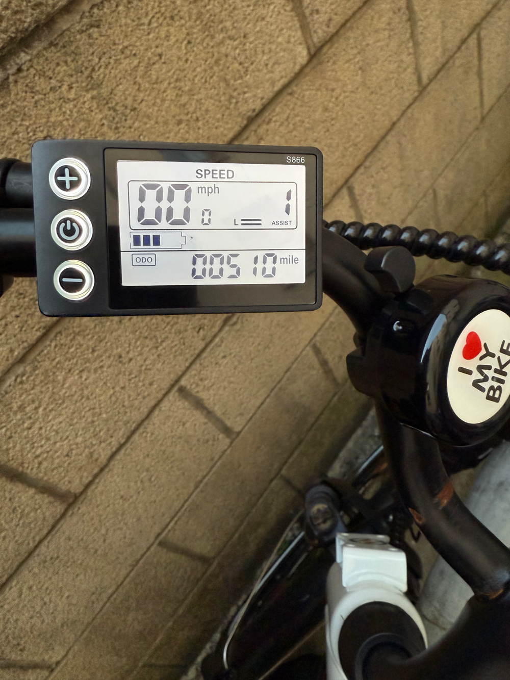 Eskute c100 2021