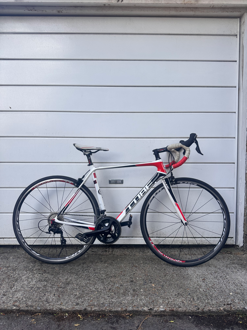 CUBE Agree GTC Pro Carbon 2015