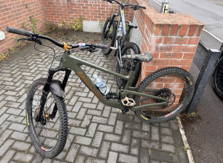 Santa Cruz Bronson X01 / Carbon CC / MX 2022