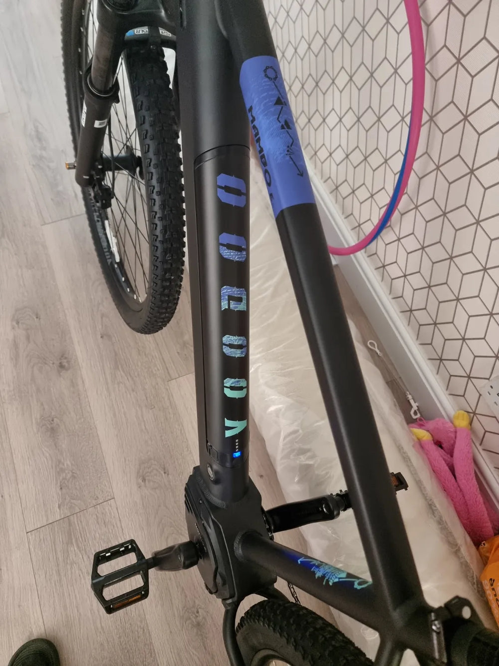 Voodoo Mambo-E Electric Trekking 2025