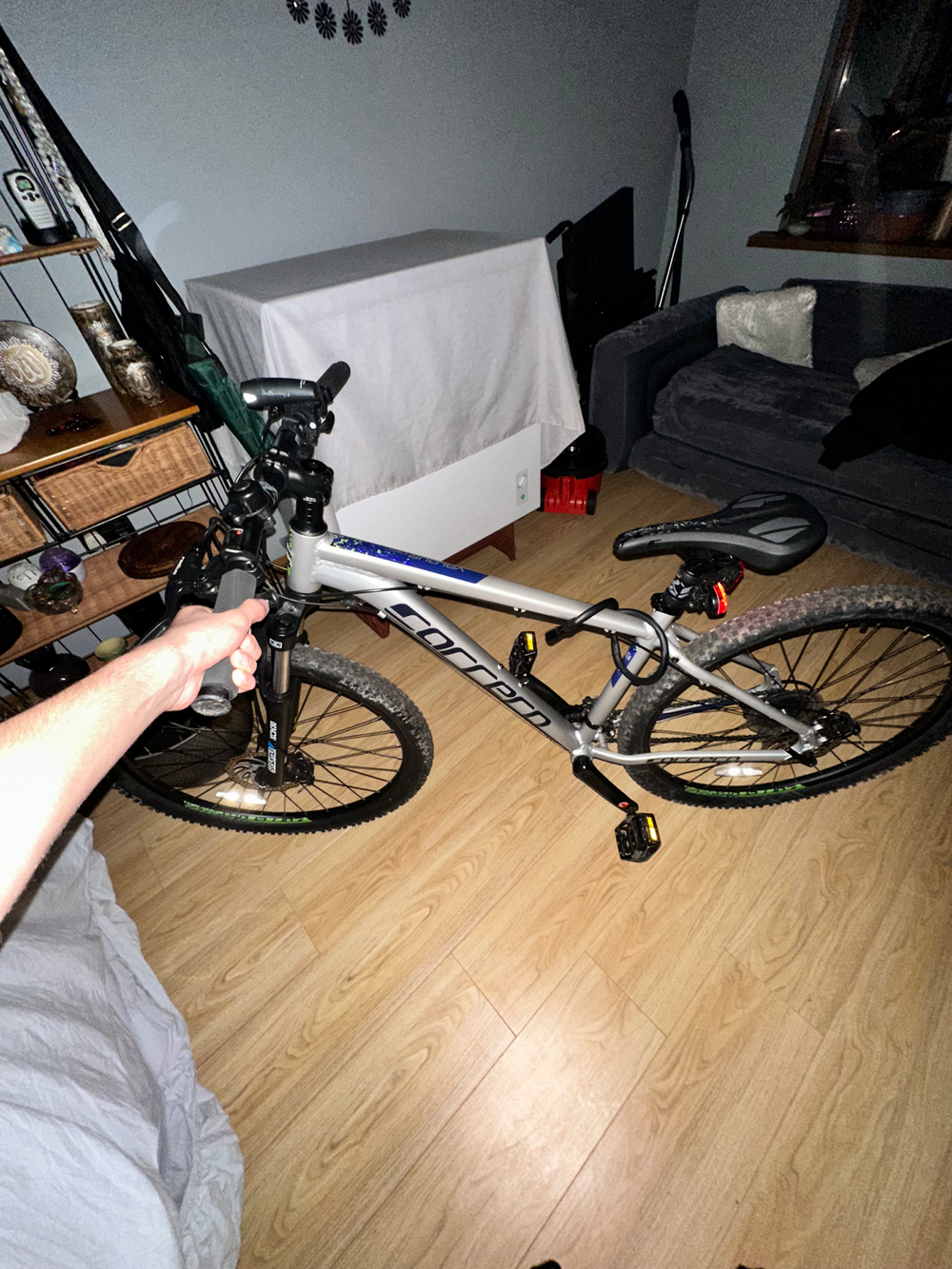 Carrera Valour Disc Mens Mountain Bike 2023