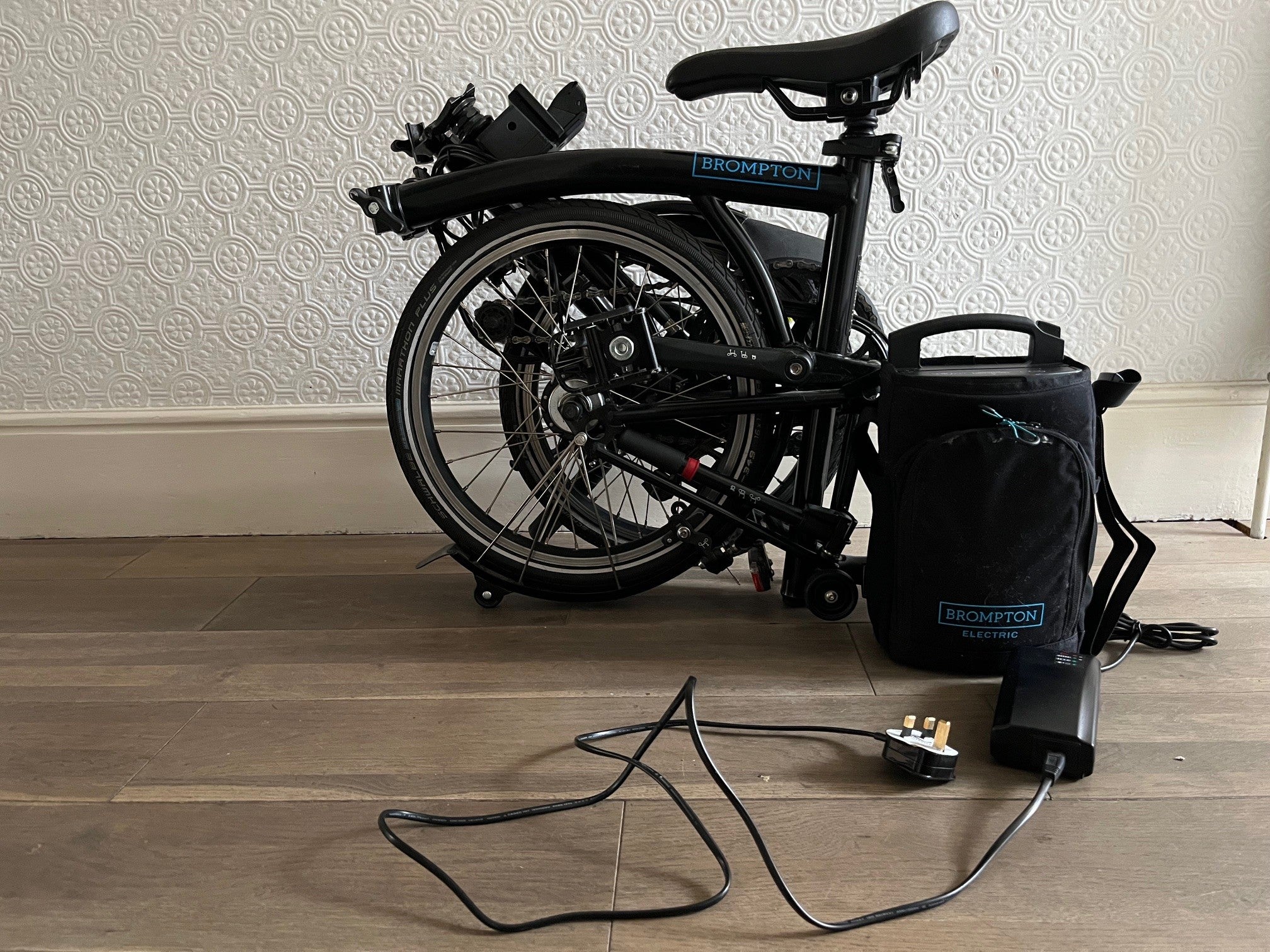 Brompton M6L EB Black 2020 - Electric Bike.