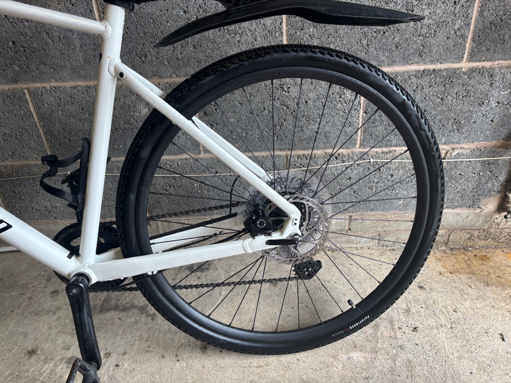 Specialized Sirius x 2024