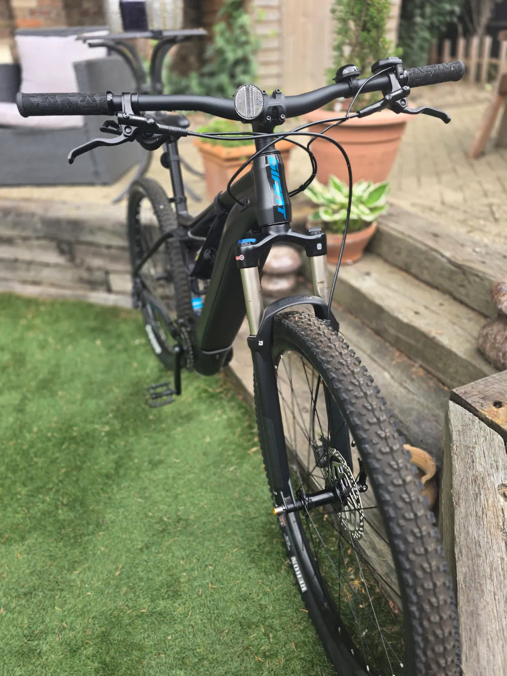 Giant Fathom 2 2021
