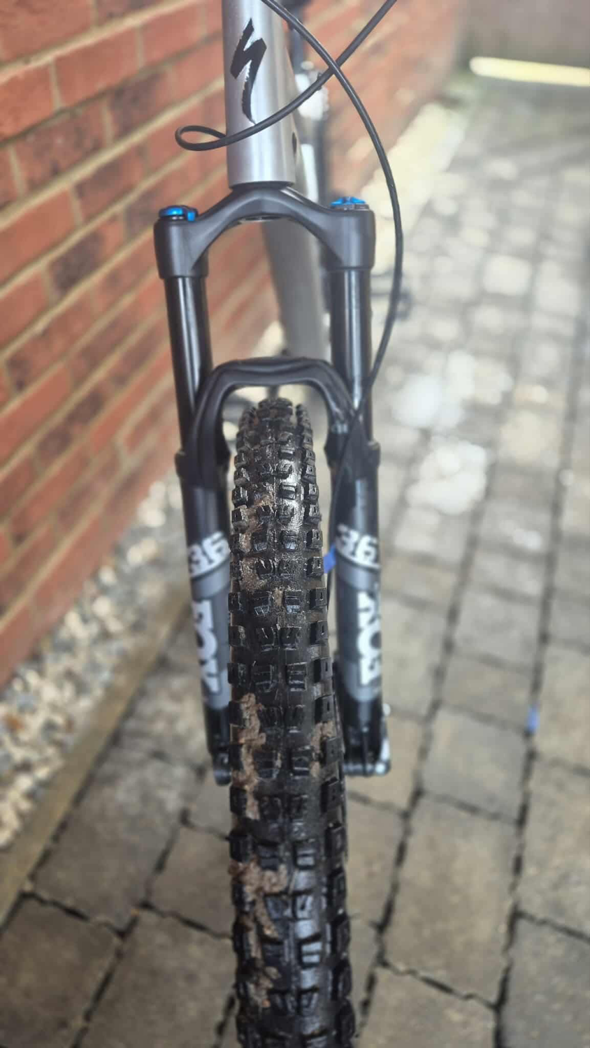 Specialized Status 140 2022