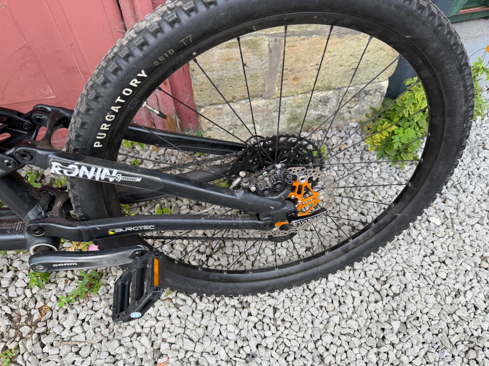 Specialized Stumpjumper 15 Alloy Dual Supension Lightweight 2025