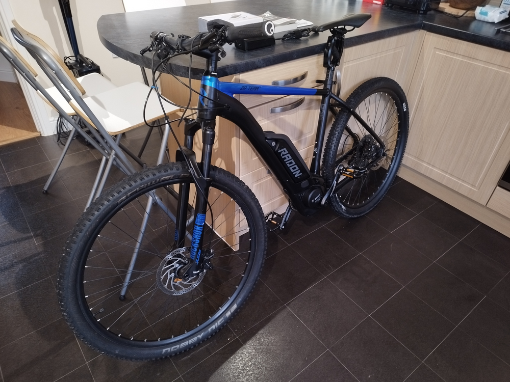 Radon ZR Team Hybrid Active 8.0 2019