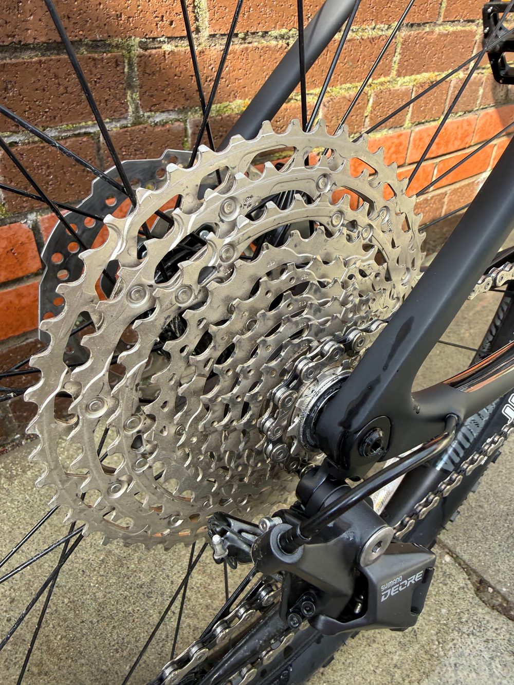 Voodoo Bizango Carbon 2025