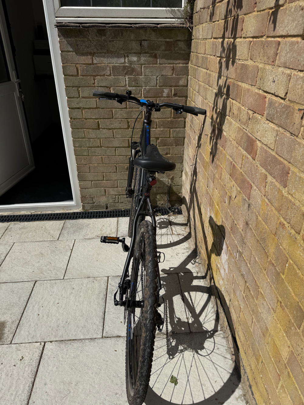 Carrera Crossfire 2 Mens Hybrid Bike 2021