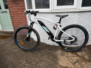 Rockrider E-ST100 2023
