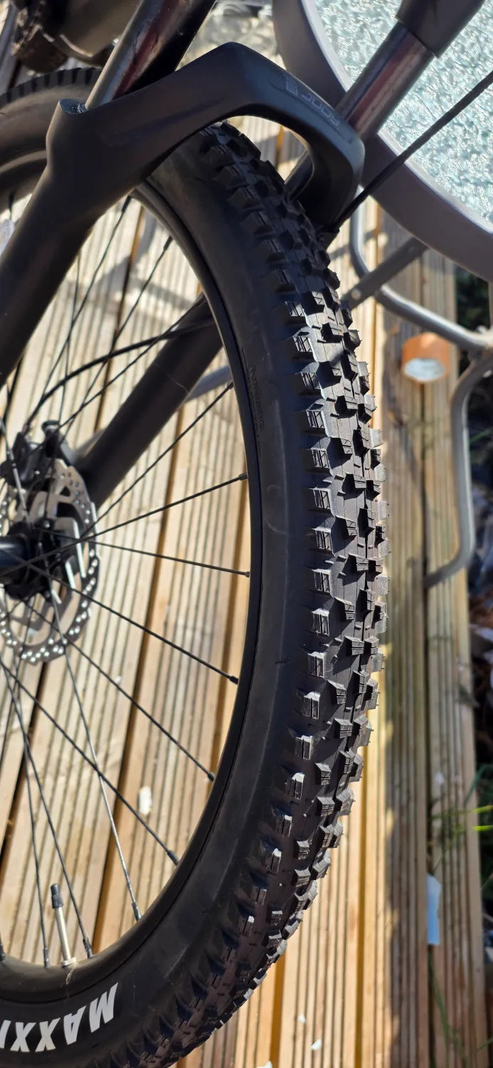 Voodoo Bizango Carbon 2025