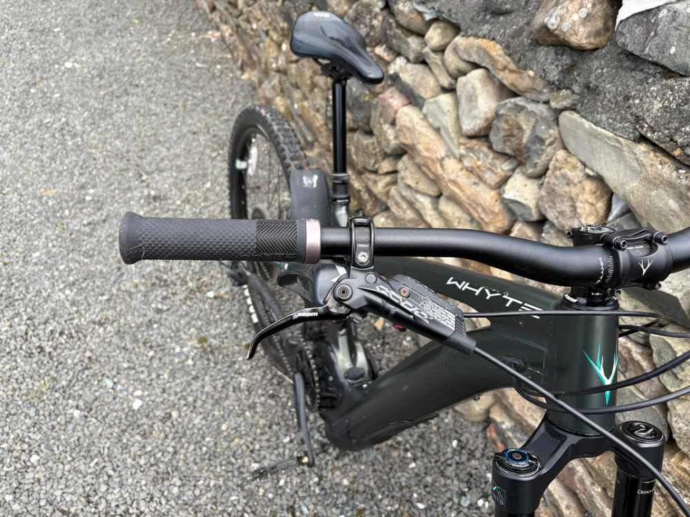 Whyte E-150 RS 29er v1 2021