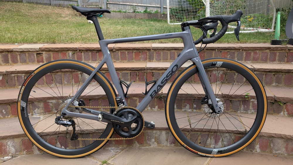 Basso Astra Shimano Ultegra 8170 Di2 Disc 2023