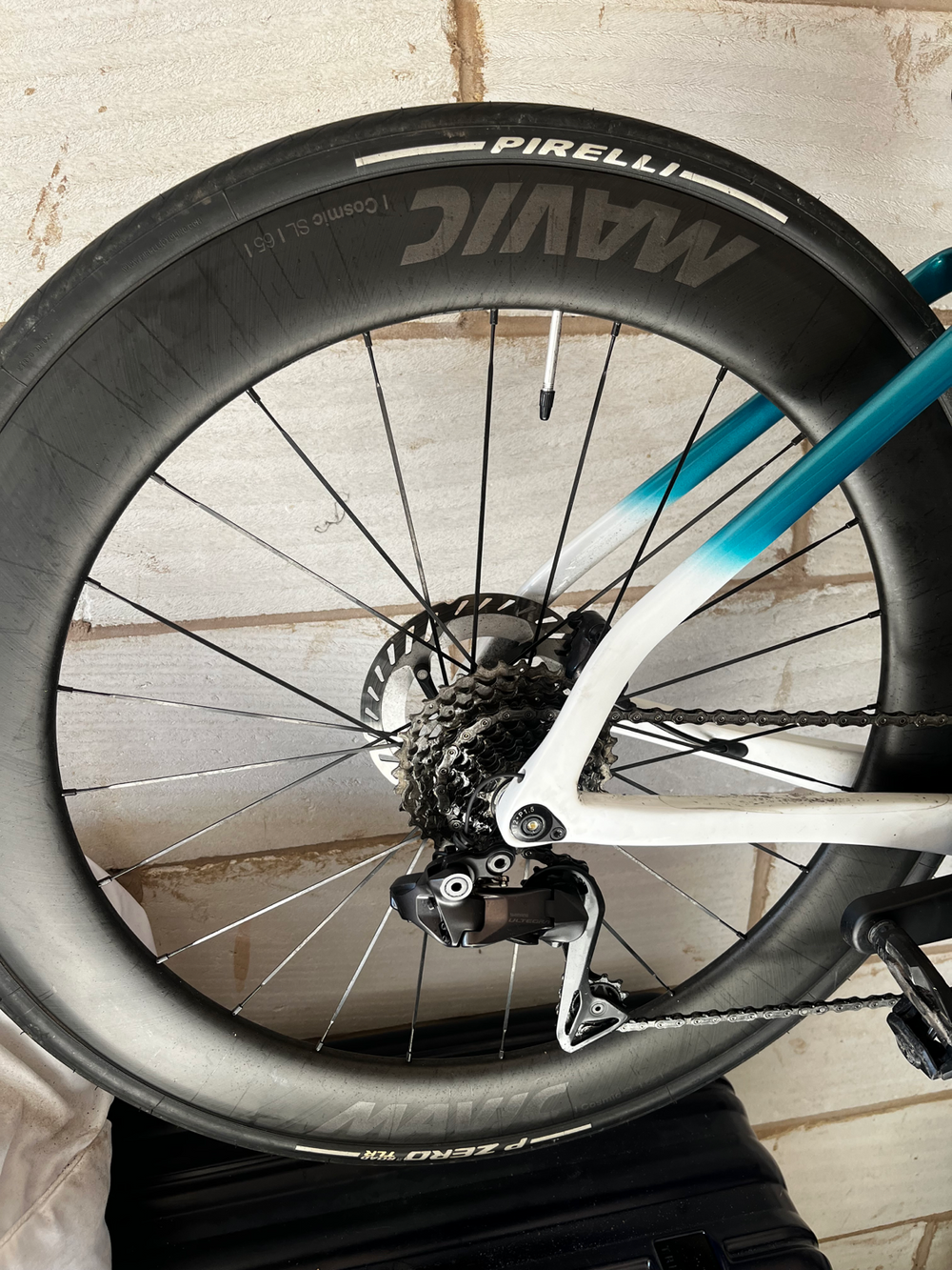 Ribble Ultra-Aero SL R - Enthusiast 2025