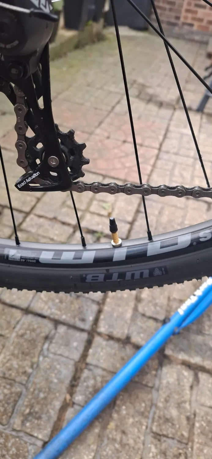 GT Grade Carbon X 2024