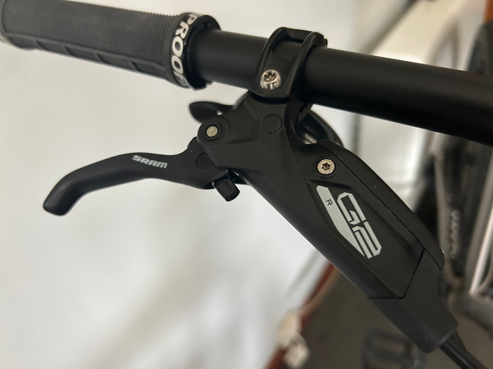 On One Vandal SRAM GX Titanium 2023