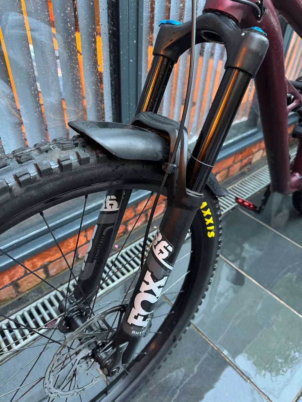 Specialized Status 160 2022