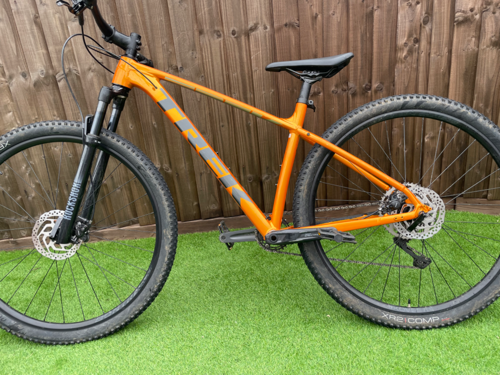 Trek X-Caliber 7 2021