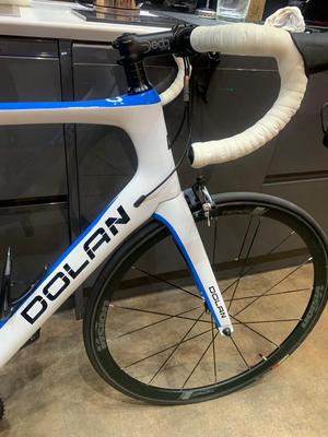 Dolan Rebus Carbon Road Bike - Shimano Ultegra R8150 DI2-12SPD 2022