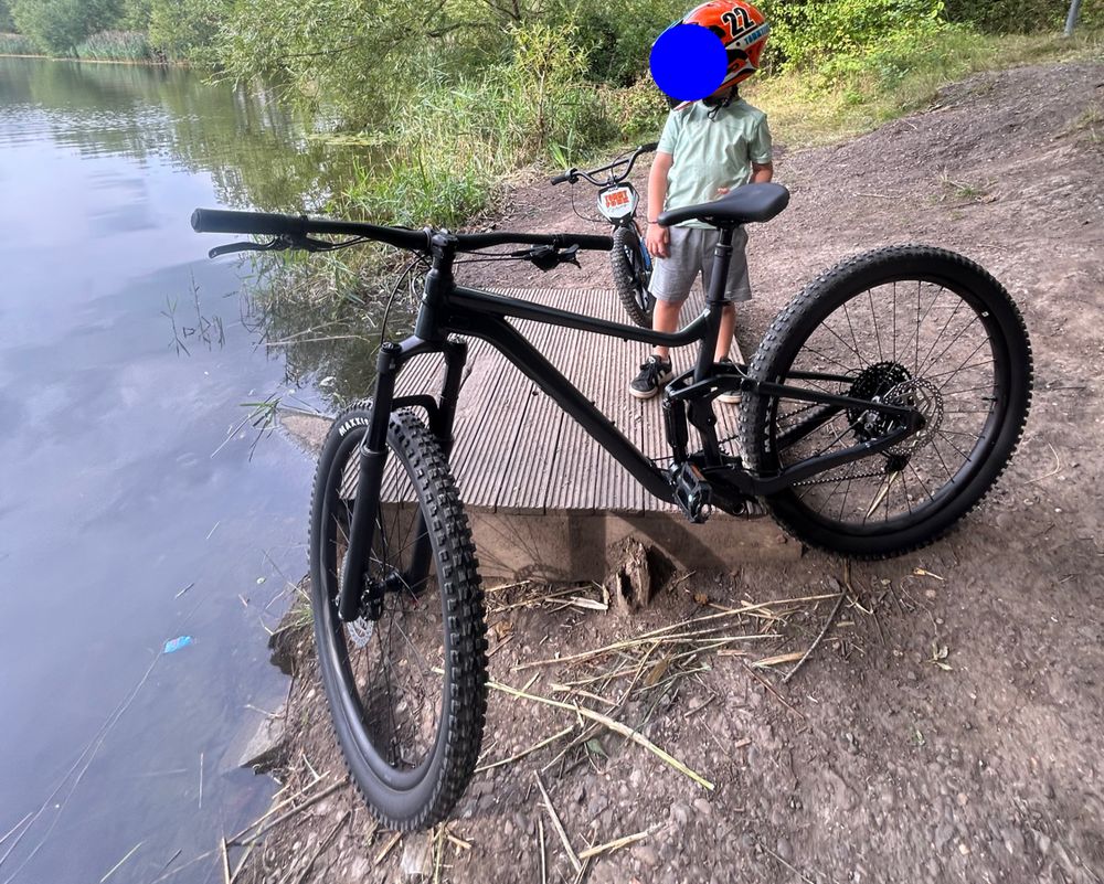 Giant Stance 2024