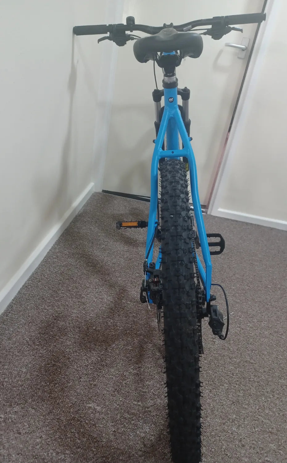 Carrera Valour Disc Mens Mountain Bike 2022