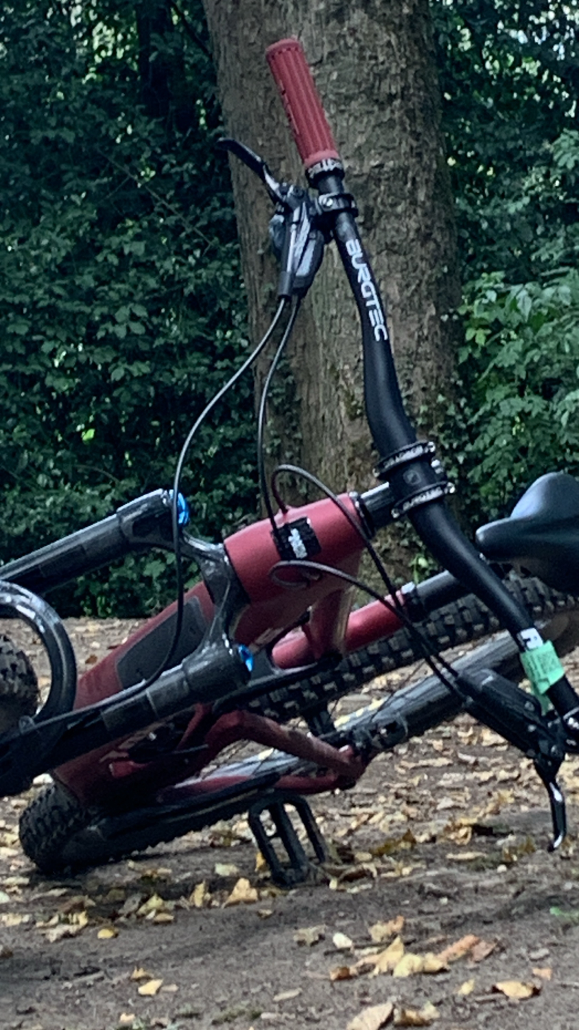 Santa Cruz HIGHTOWER GX AXS RSV / Carbon C 2024