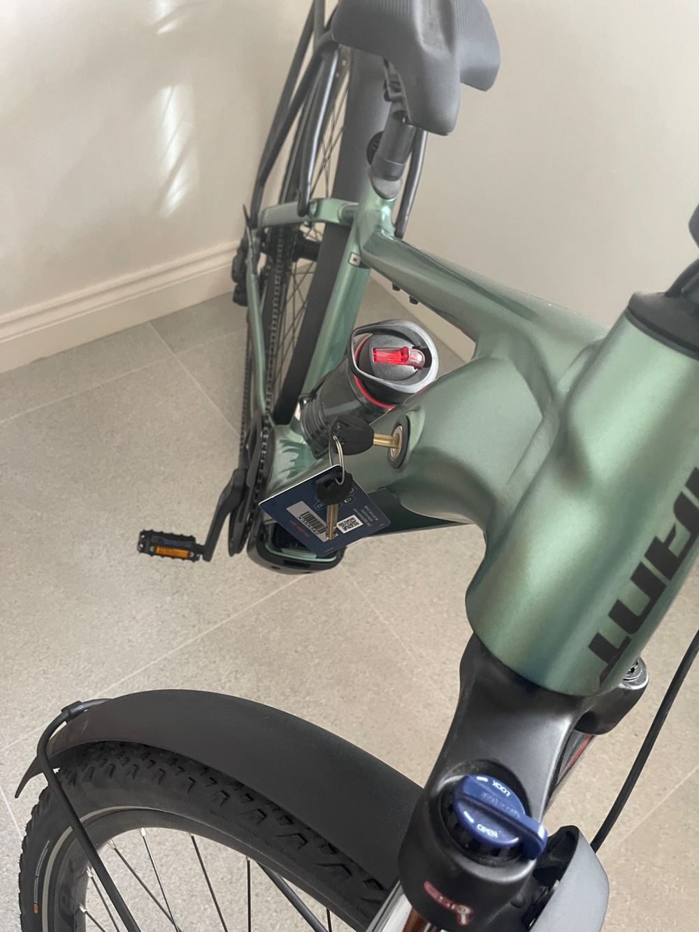 Giant Explore E+ 1 Gts 625Wh 2023