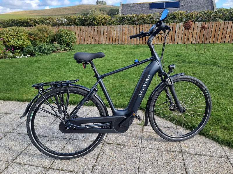 Raleigh Motus Grand Tour Crossbar 2022