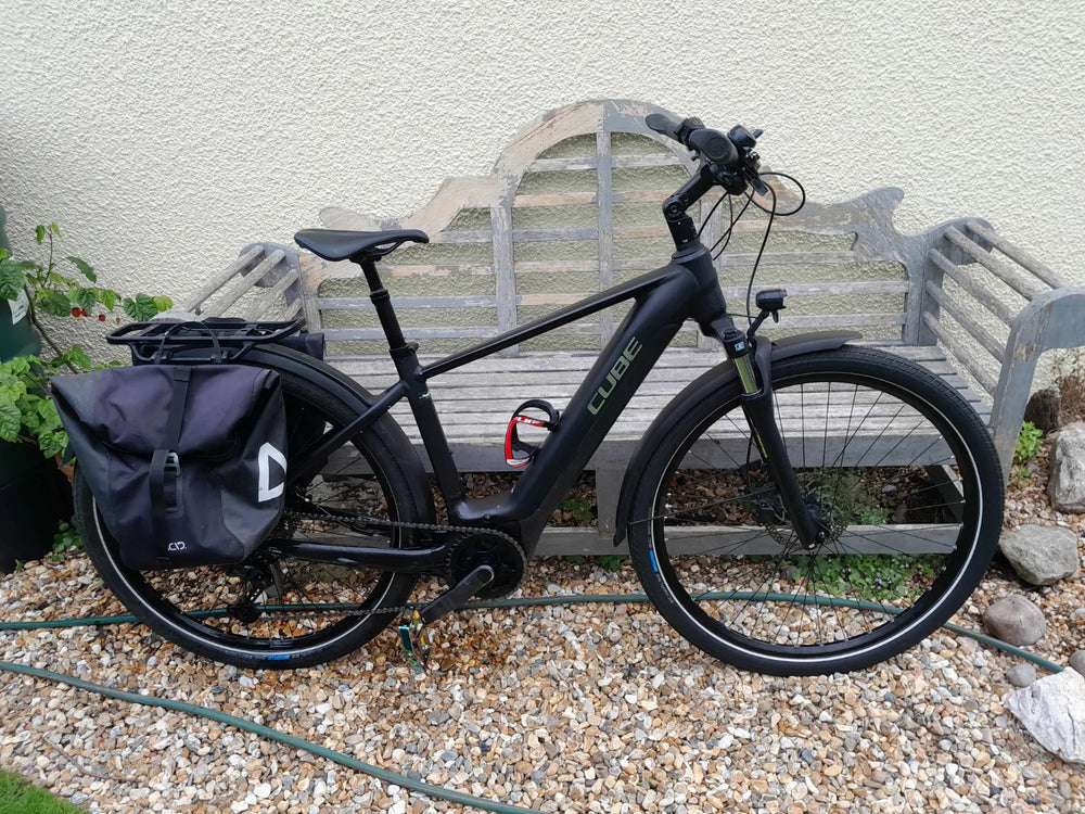 Cube Touring Hybrid 500 2025