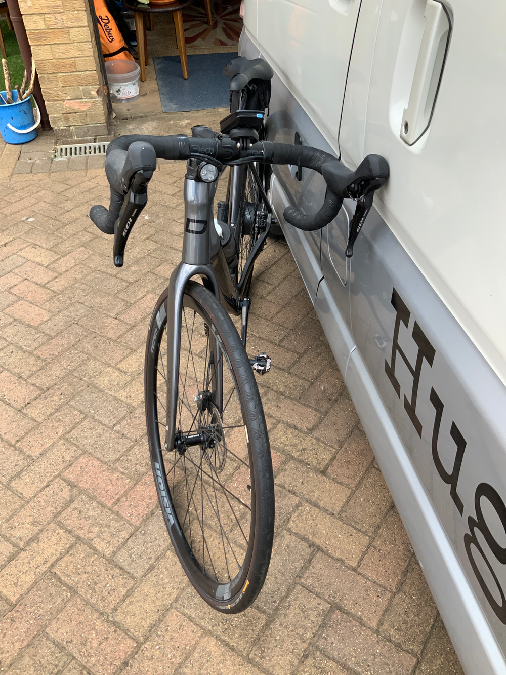 Dolan Atreus Carbon Road - Shimano 105 R7020 HDR 2022