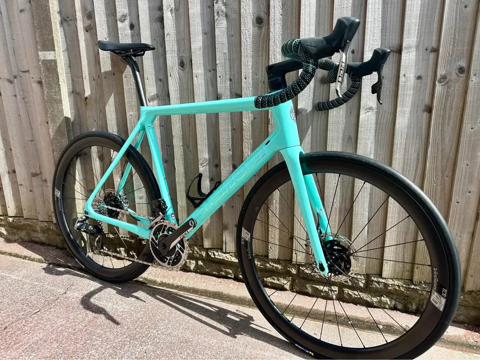 Bianchi Specialissima RED ETAP AXS 12SP SC 2023