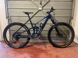 Trek Fuel EX 9.8 XT Gen 6 2023