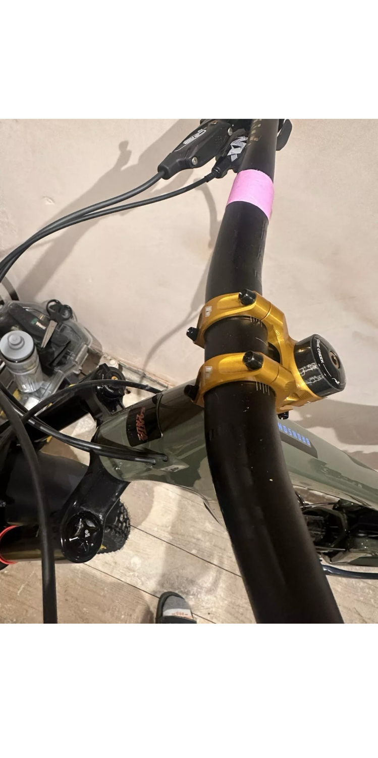 Santa Cruz Bronson X01 / Carbon CC / MX 2022
