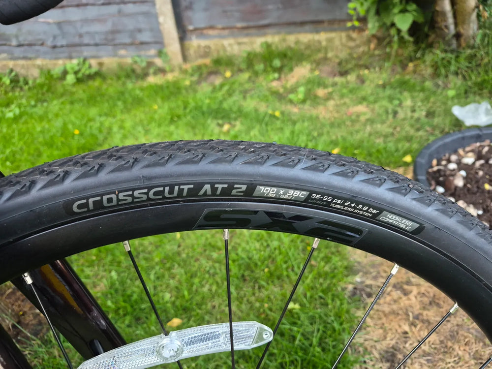 Giant Revolt 1 Gravel Road 2026