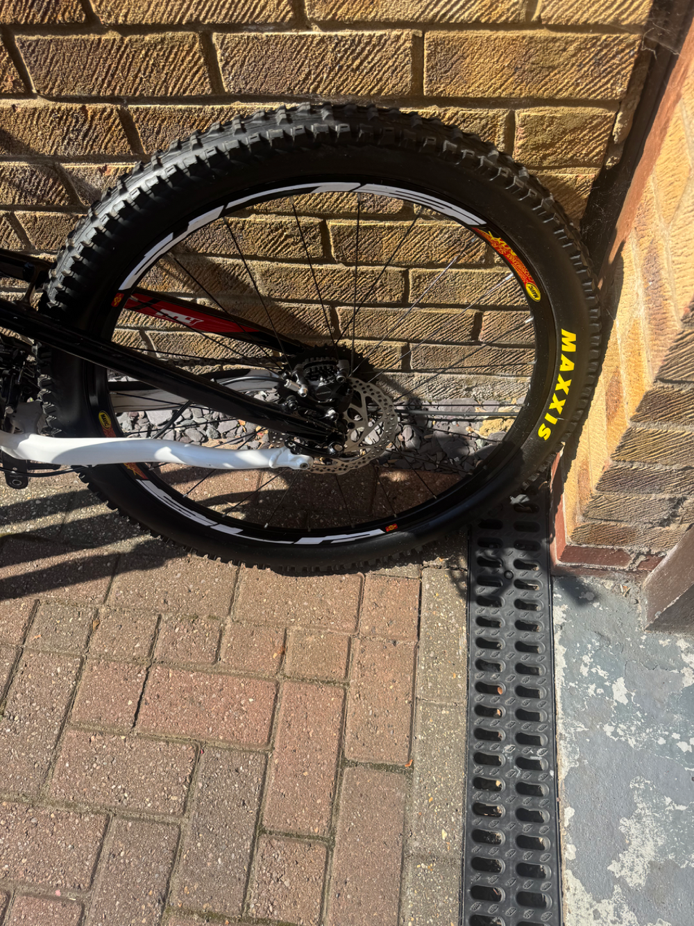 Specialized Camber Comp 26 2012