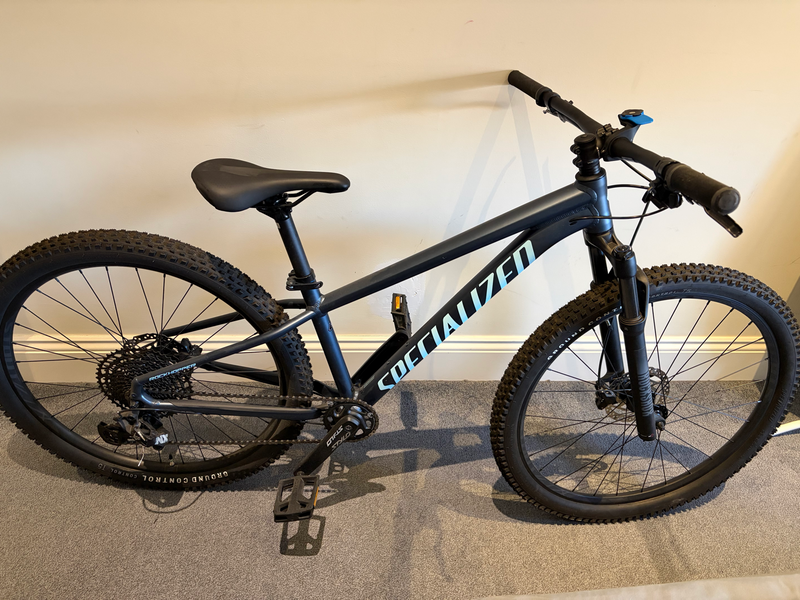 Specialized Rockhopper Expert 27.5 2024