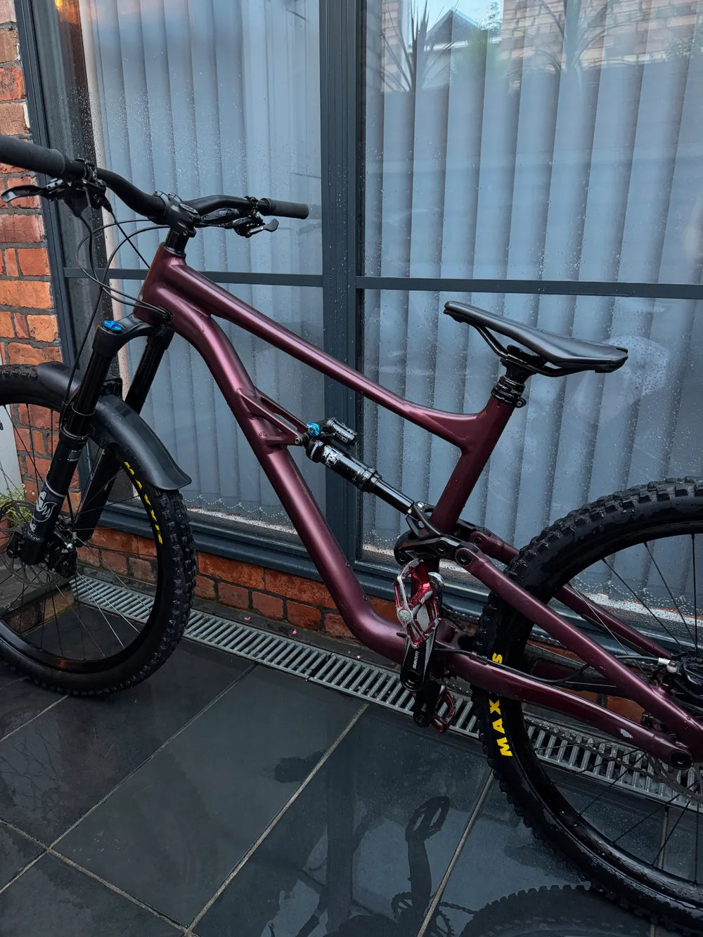 Specialized Status 160 2022