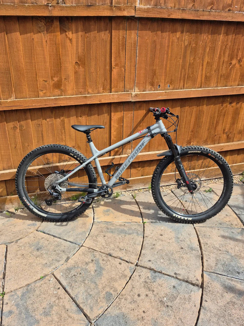 Nukeproof Scout 275 Comp 27 5 2022