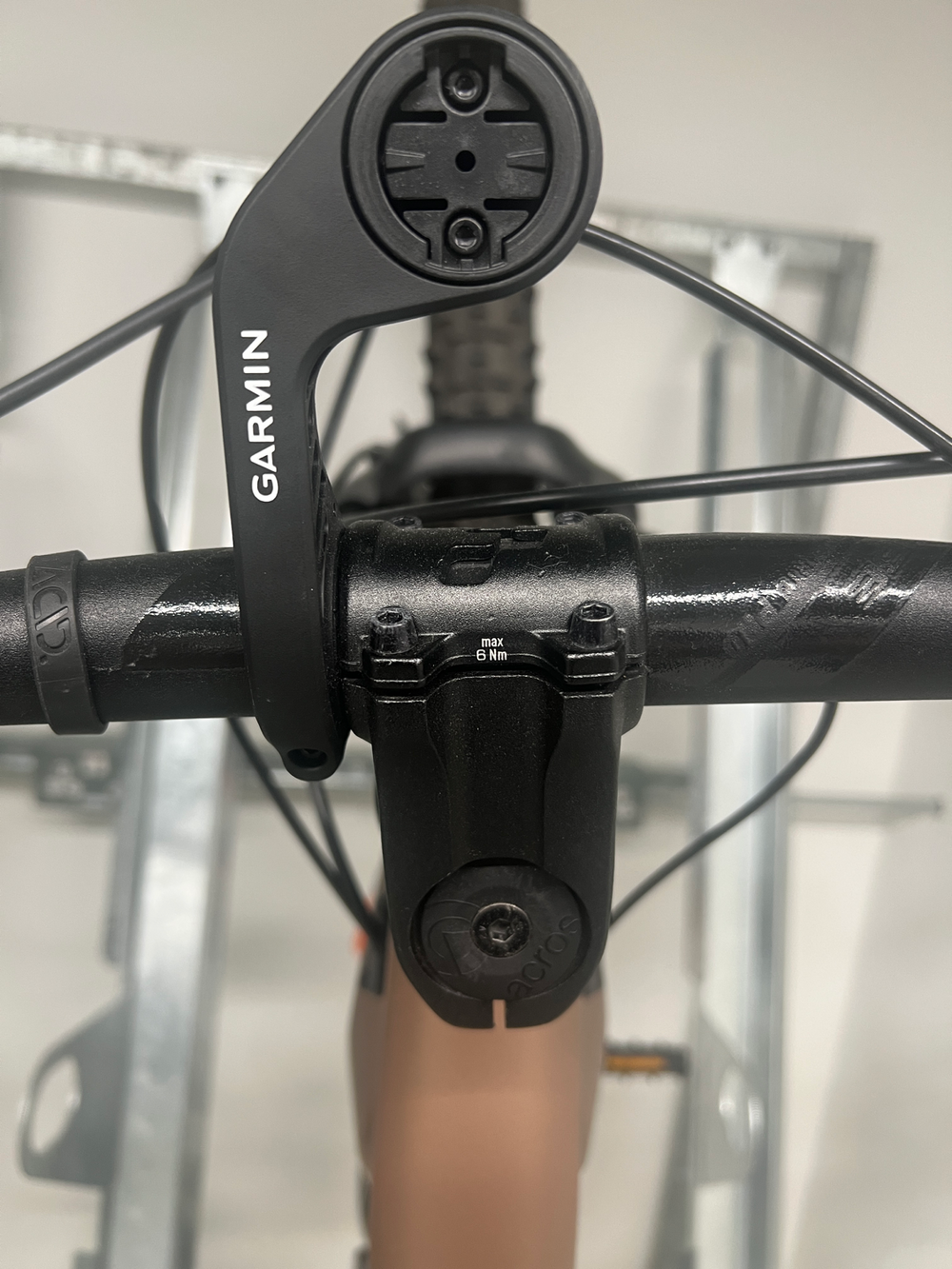 CUBE Reaction Hybrid Performance 625 2023