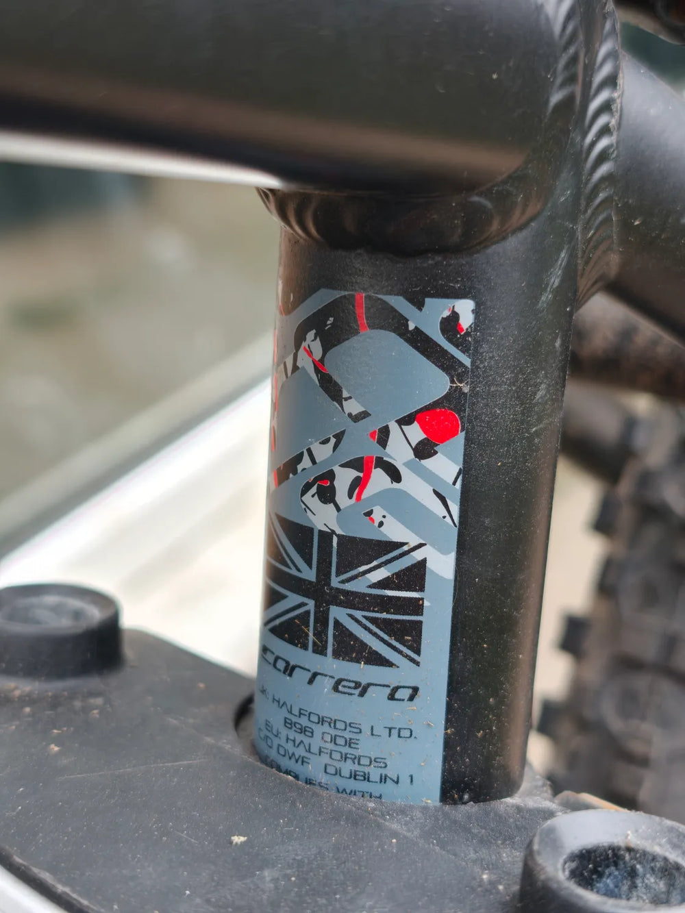 Carrera Vengeance E Mens Electric Mountain Bike Shimano 2.1 2023