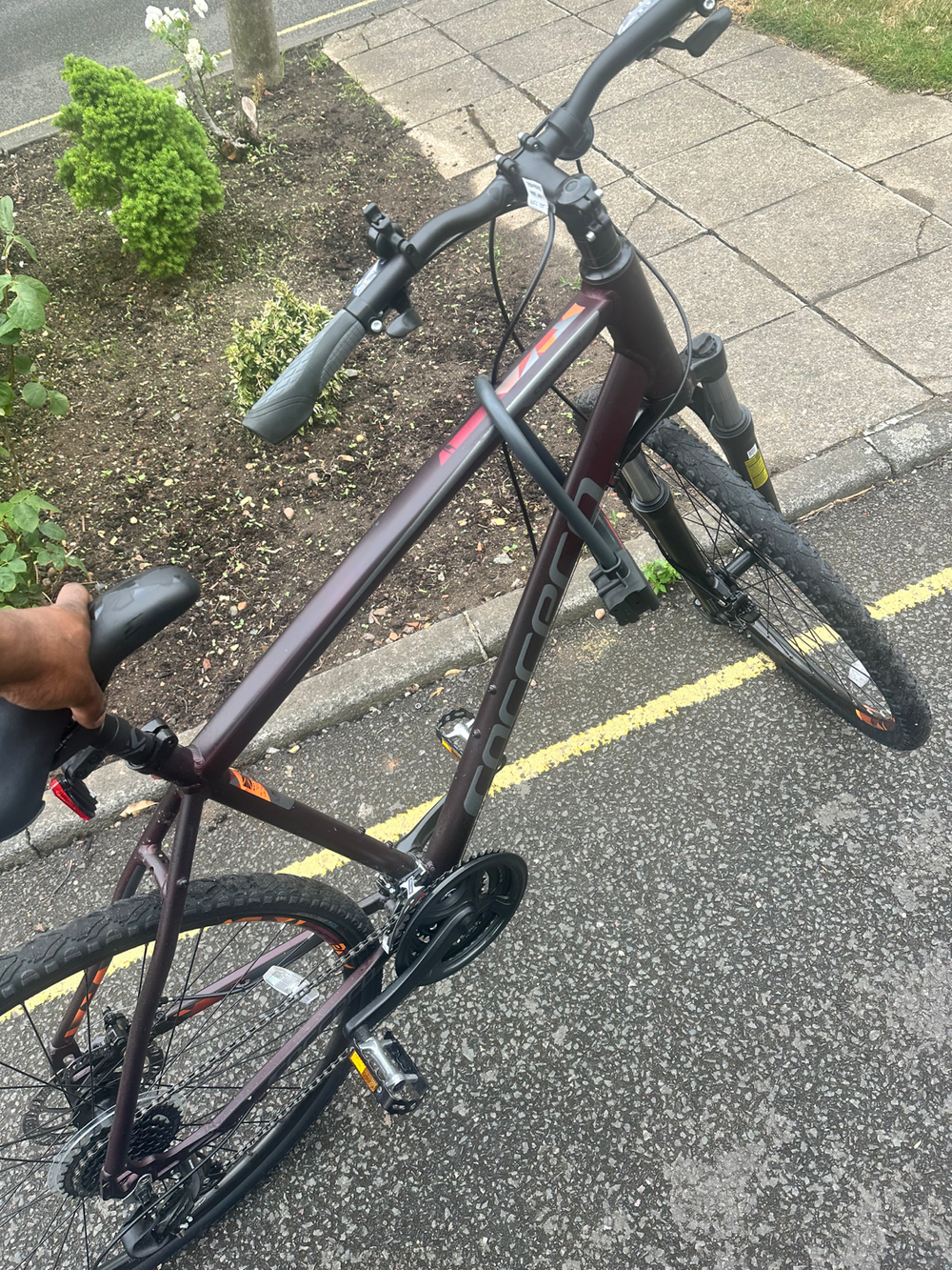 Carrera Crossfire 2 Mens Hybrid Bike 2021