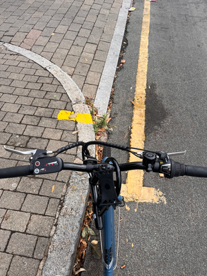 Halfords Apollo Metis E-Bike (Size S) 2021