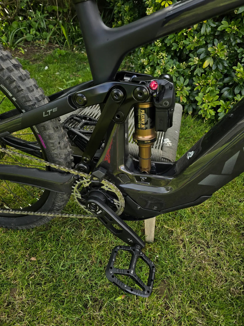 Yeti LTe C2 Podium Edition MX AXS 2026