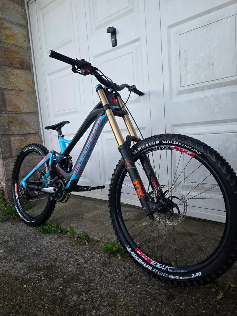 Mondraker Summum Carbon Pro Team 27 5 2018