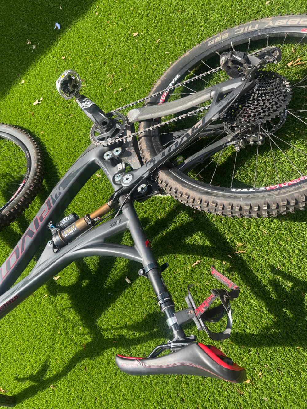 Pivot Mach 6 Carbon Frame 2015