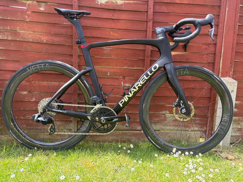 Pinarello F1 2025
