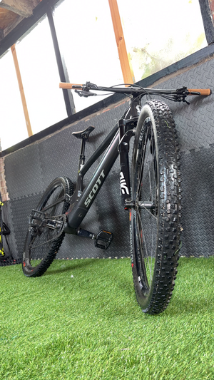 Scott Spark 29 Comp 2025