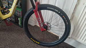 Santa Cruz Megatower XTR Reserve / Carbon CC / 29 2020
