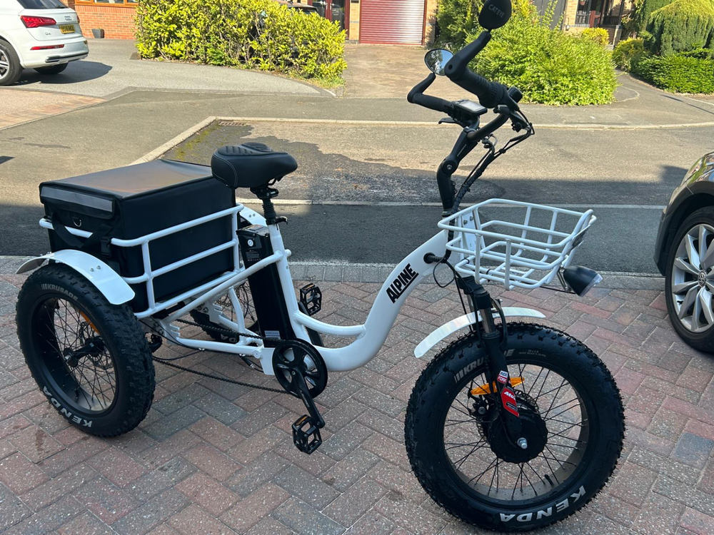 Alpine Explorer 2023
