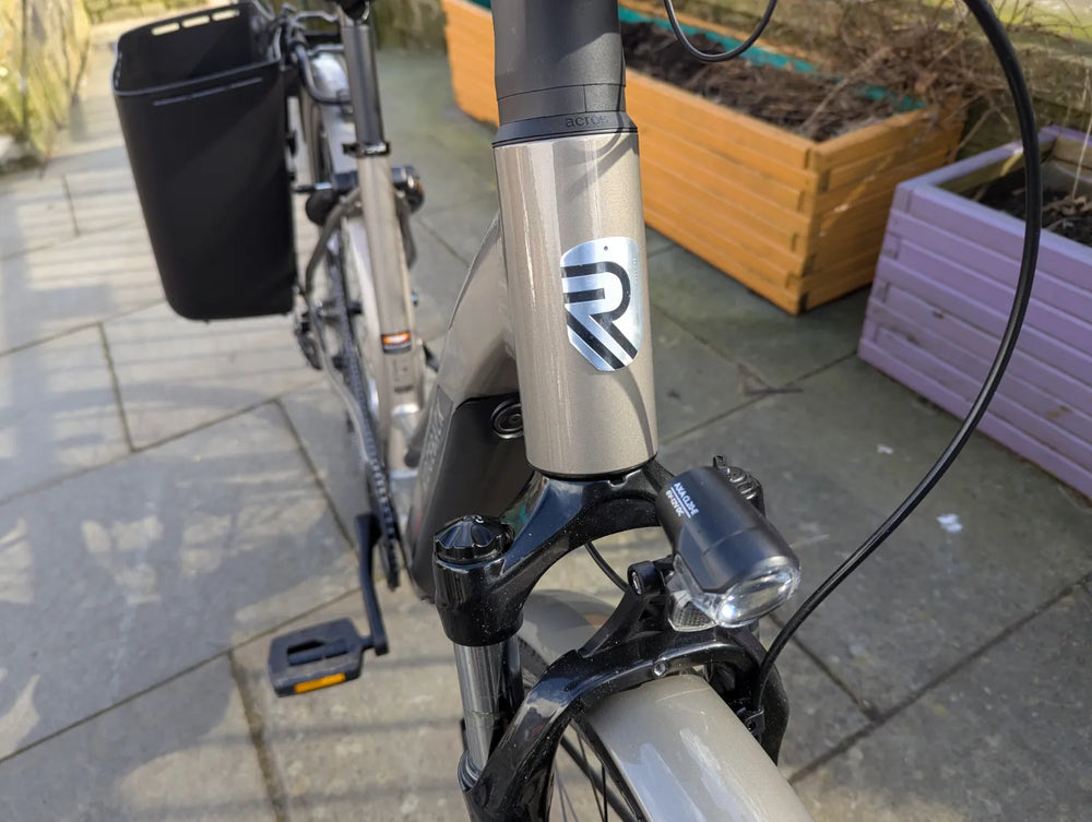 Ridgeback Advance 1W 2025